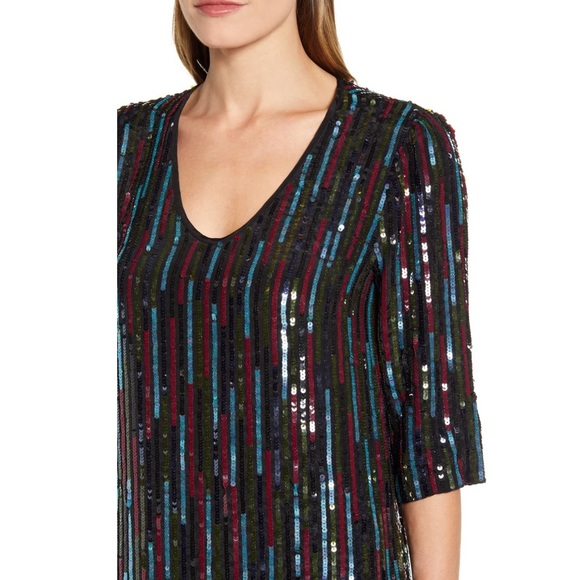 🆕Velvet by Graham & Spencer - Picture 4 of 4